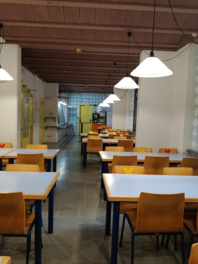 Alberg Girona Xanascat מראה חיצוני תמונה